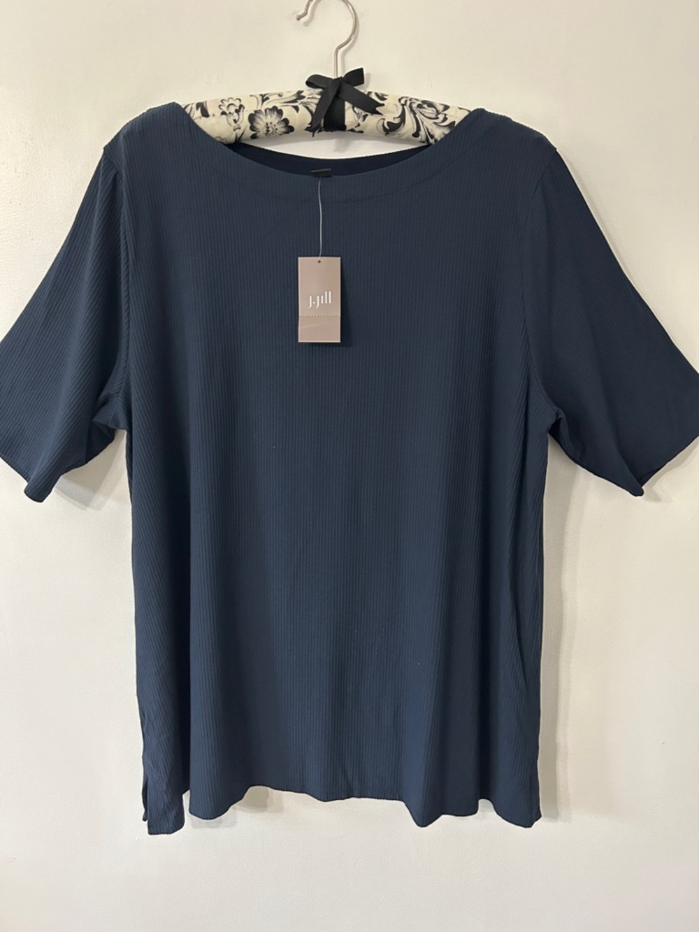 J. Jill Wearever Shirt Women’s L Navy Short-Sleeve Casual Boat Neck Ribbed Tee